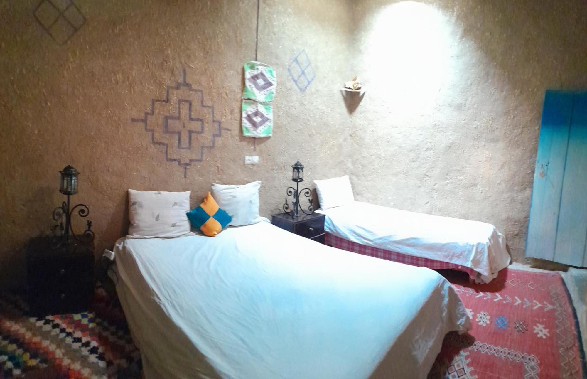 Oasis Travel Tazouka Quarto foto